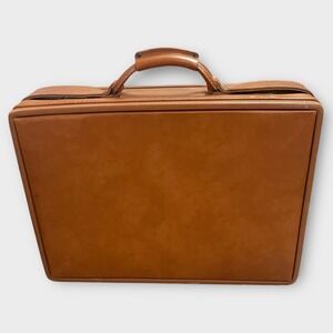 Hartmann‎ Luggage Brown Tan Leather Carry On Travel Lined Hard Case Vintage 18"